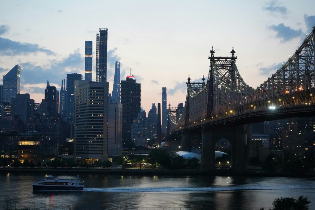 queens new york bridge shot